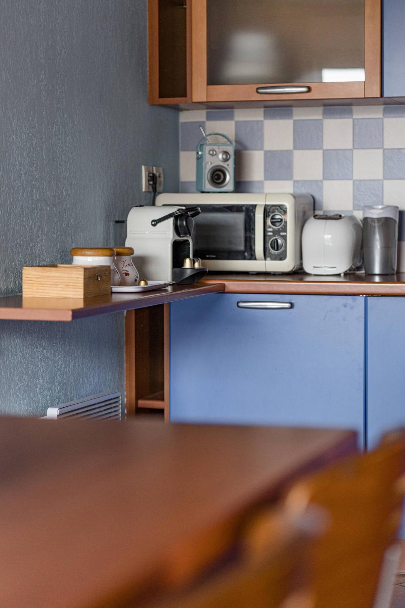 La Petit Maisonette De Manu Канны Экстерьер фото